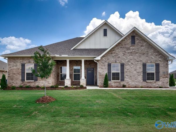 200 Donna Lynn Court, Meridianville, AL 35759