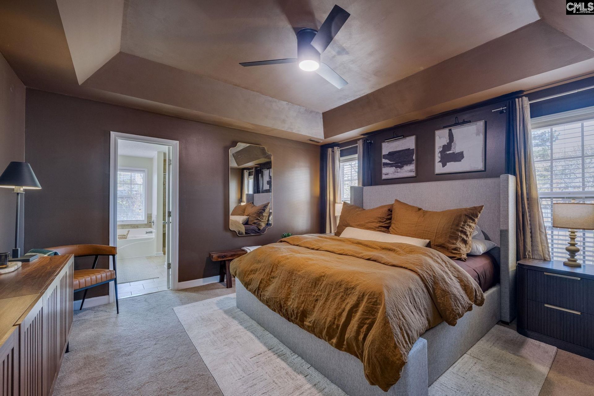 6 Holly Thorn Court  Photo 14