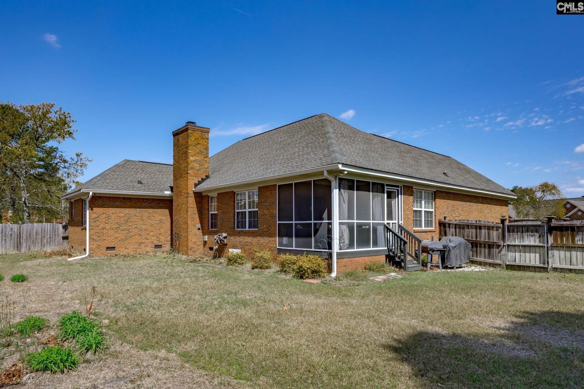 6 Holly Thorn Court Photo 33