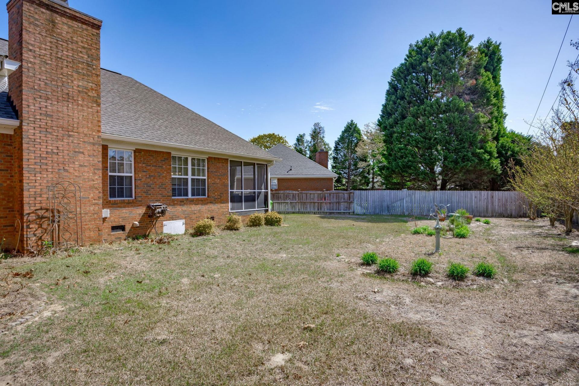 6 Holly Thorn Court Photo 37