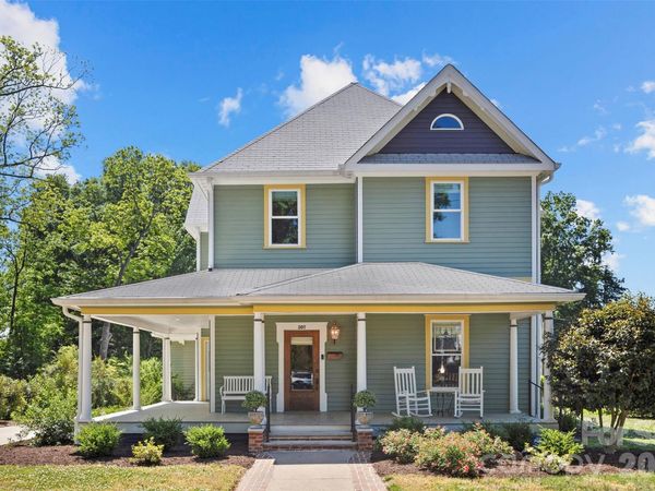 207 W Academy Street, Cherryville, NC 28021