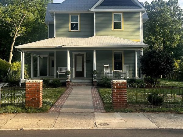 207 W Academy Street, Cherryville, NC 28021