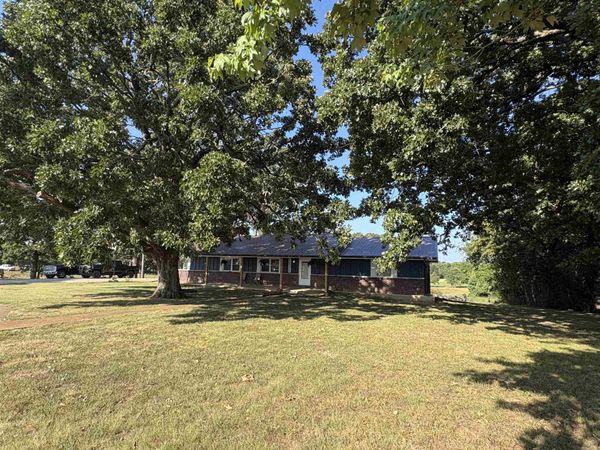 621 Hwy 62 W, Ash Flat, AR 72513
