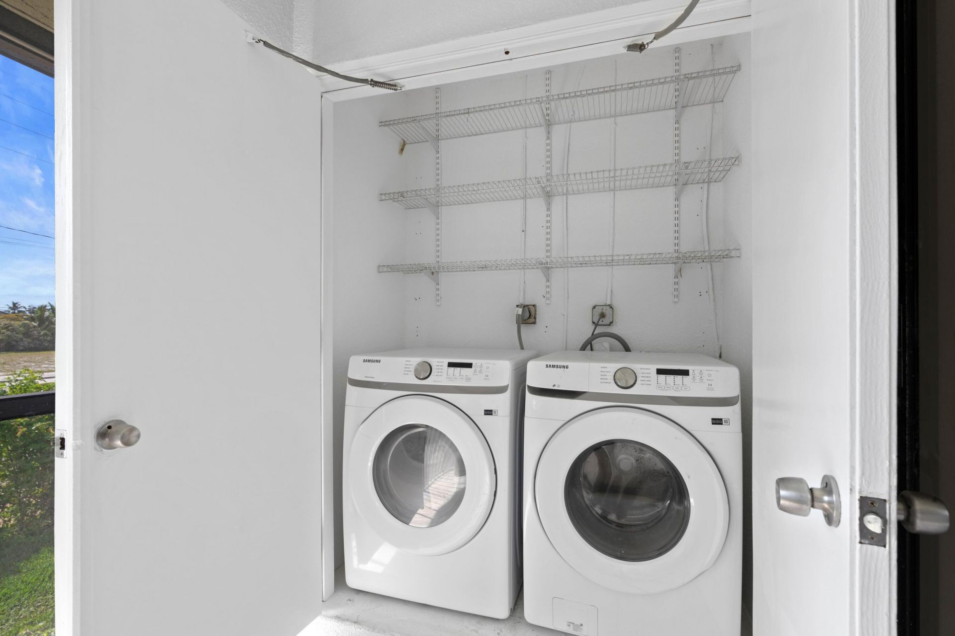 350 Club Circle, Unit 208, Boca Raton, FL 33487 Photo