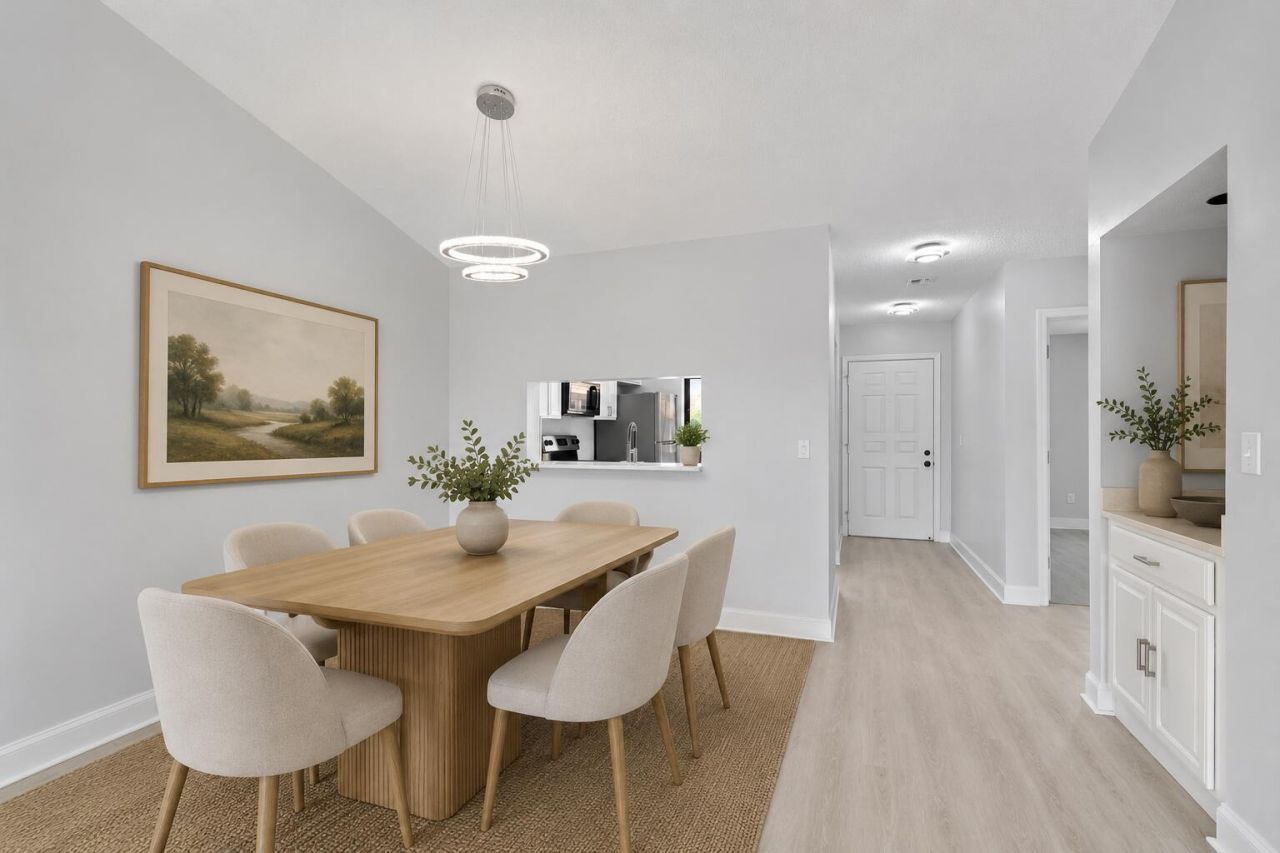 350 Club Circle, Unit 208, Boca Raton, FL 33487 Photo