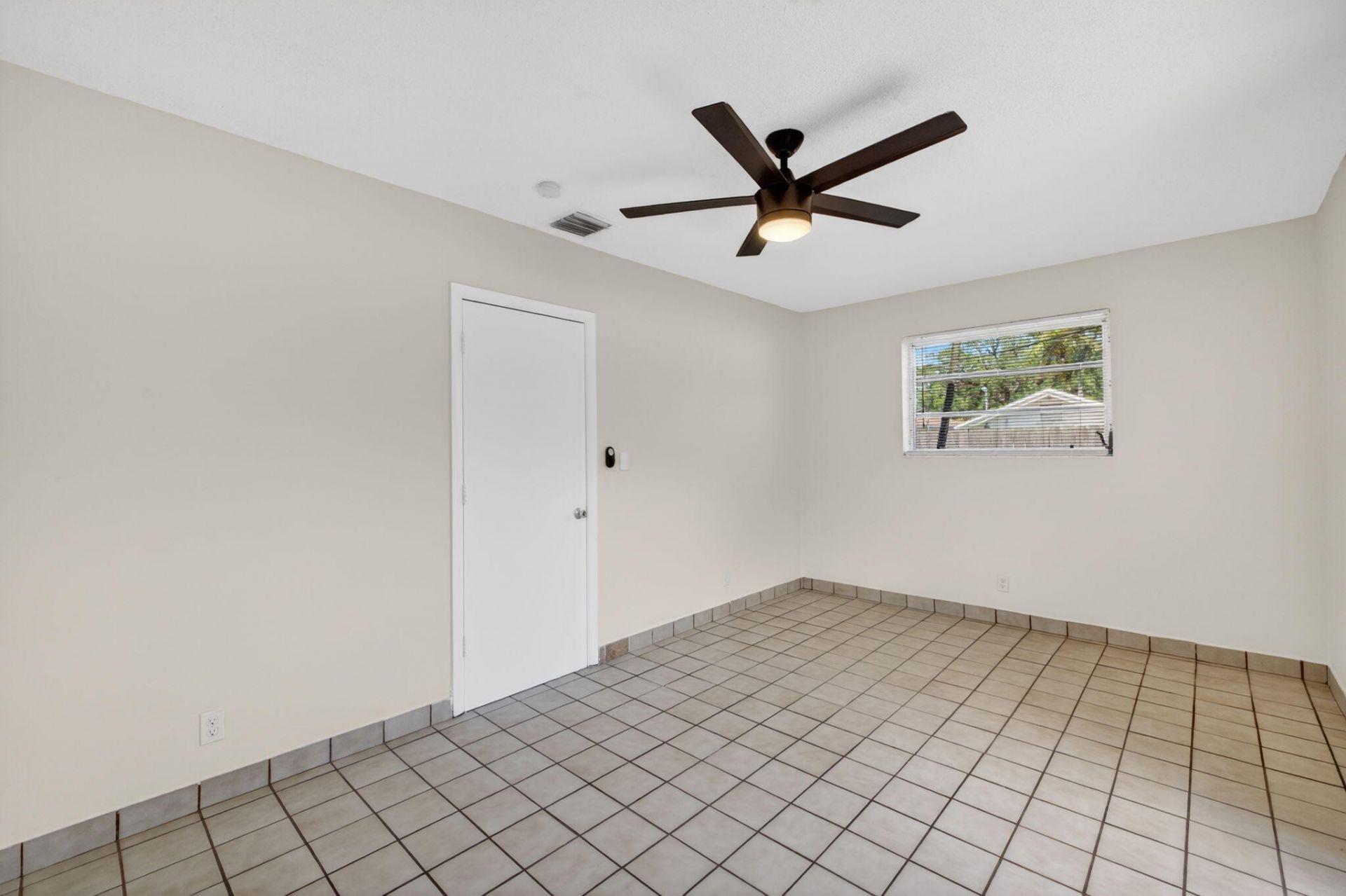 2500 SW 18th Terrace, Unit 4, Fort Lauderdale, FL 33315 Photo