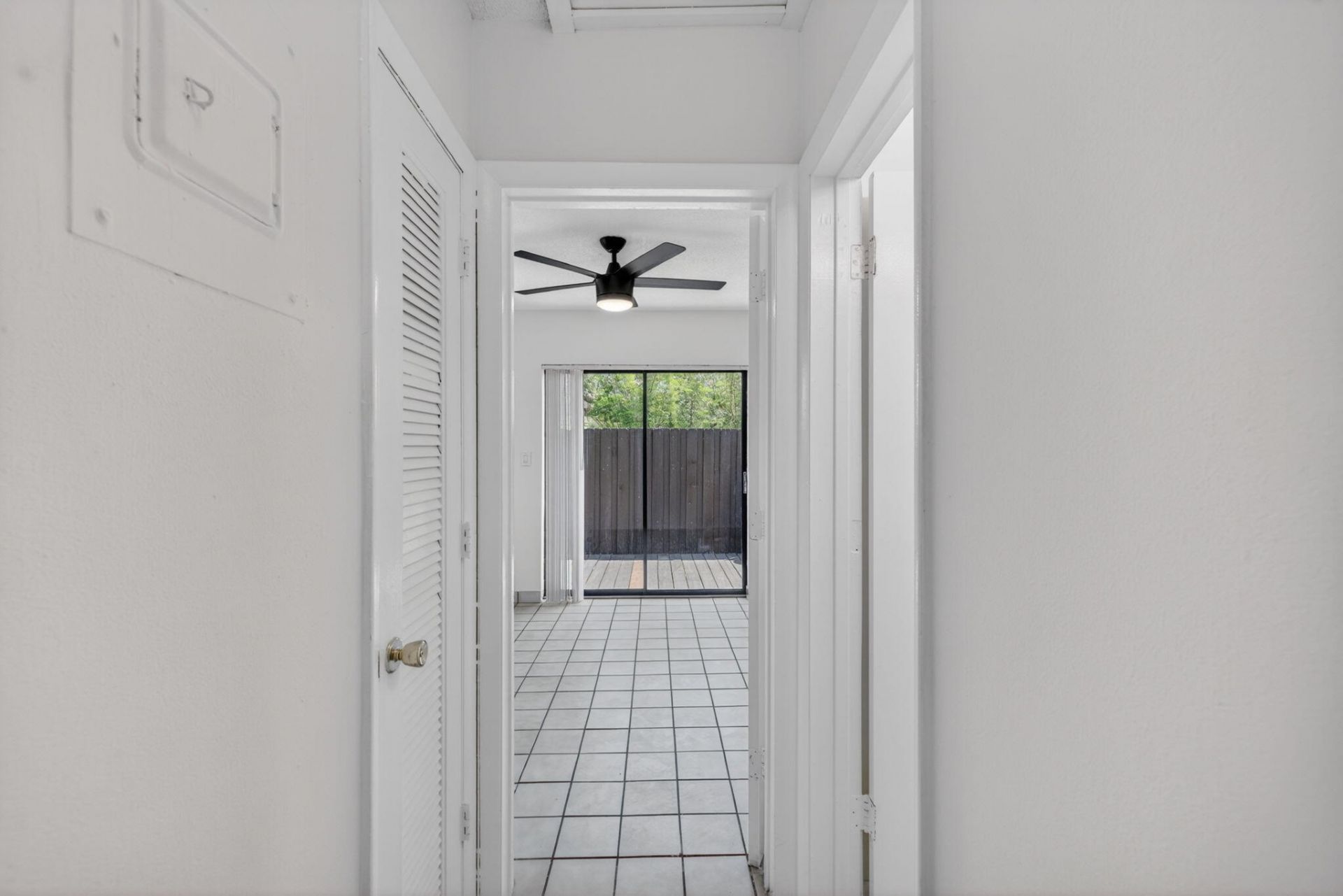 2500 SW 18th Terrace, Unit 4, Fort Lauderdale, FL 33315 Photo