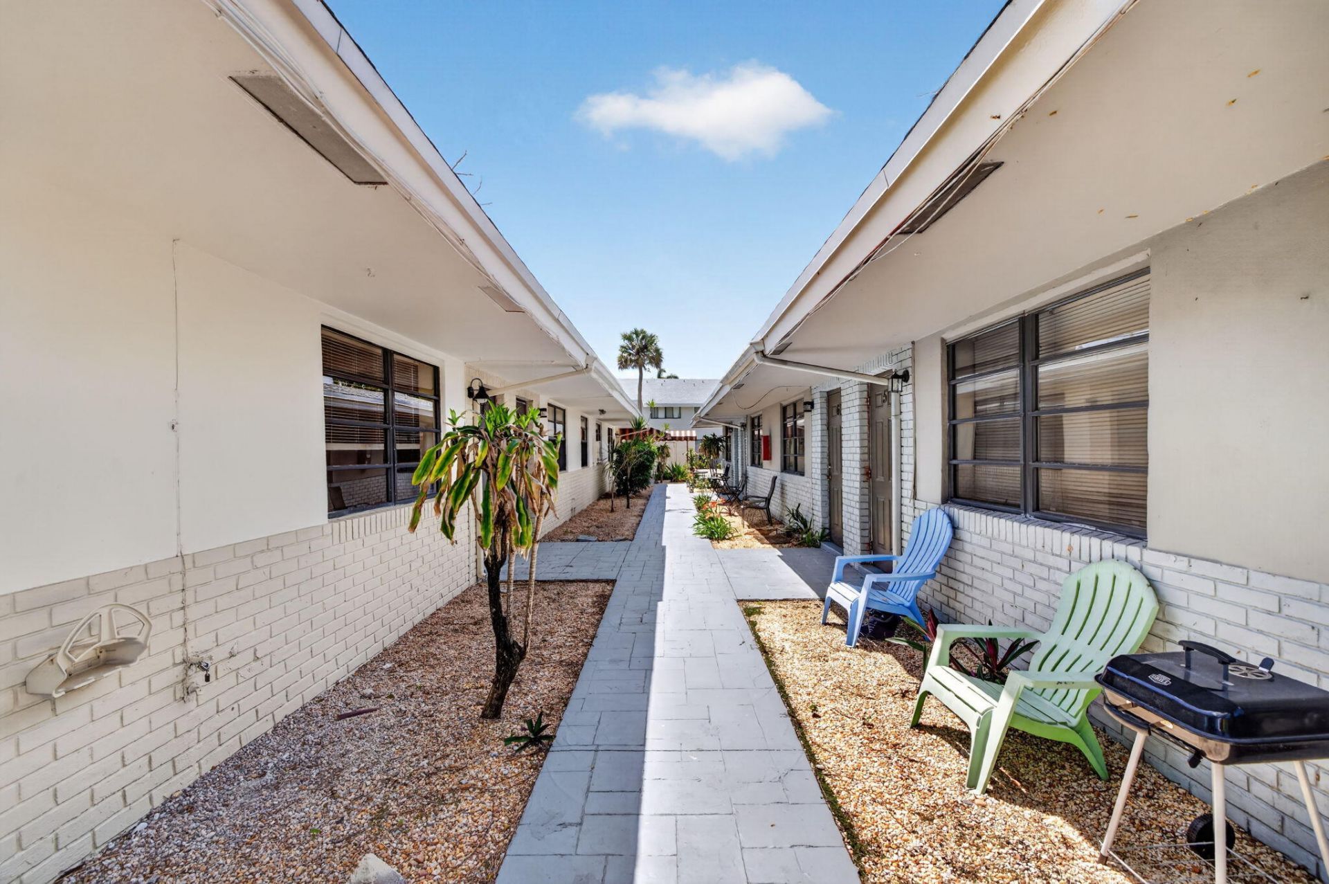 2500 SW 18th Terrace, Unit 4, Fort Lauderdale, FL 33315 Photo