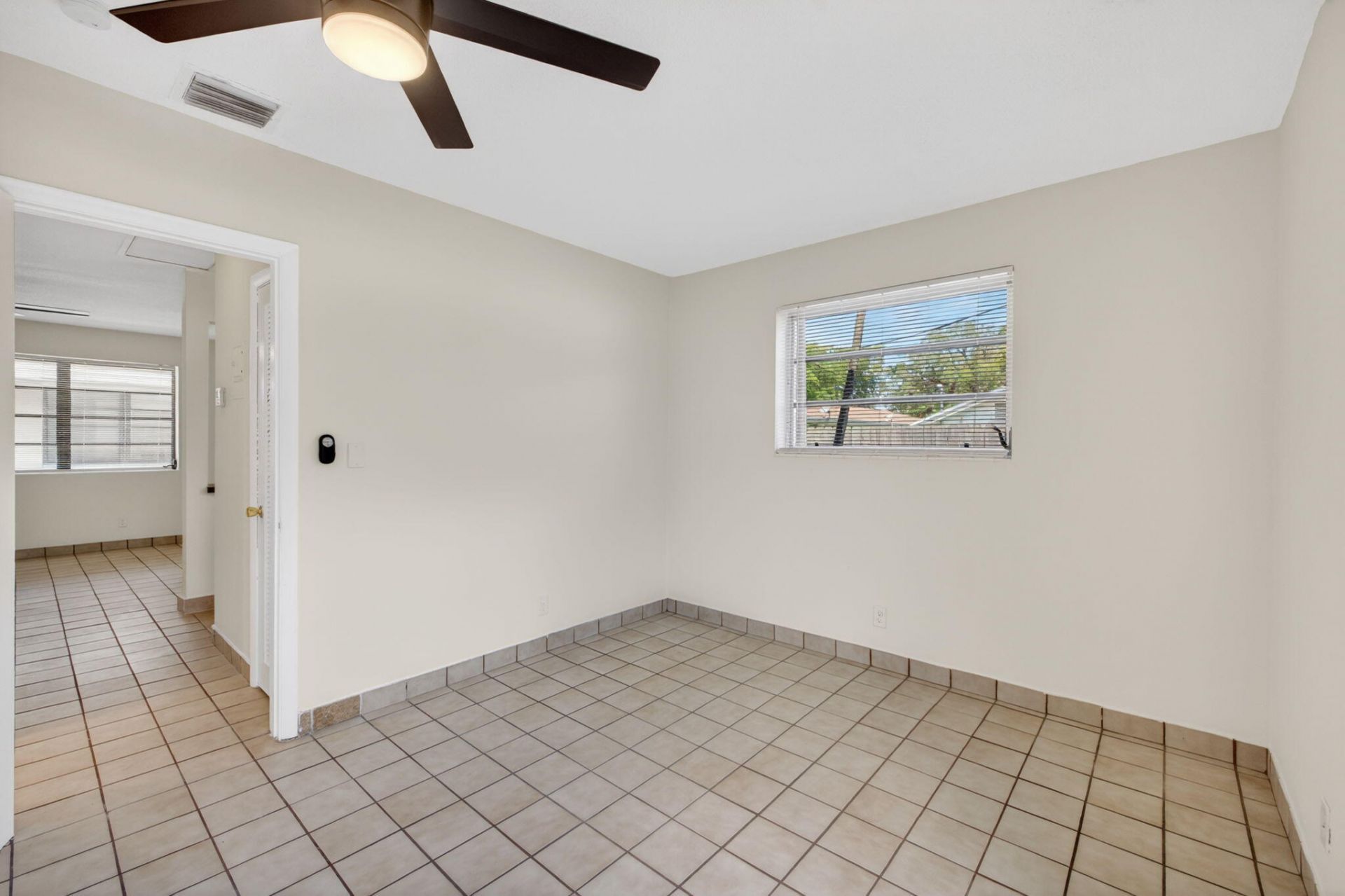 2500 SW 18th Terrace, Unit 4, Fort Lauderdale, FL 33315 Photo