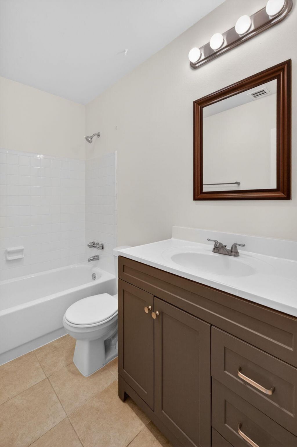 2500 SW 18th Terrace, Unit 4, Fort Lauderdale, FL 33315 Photo