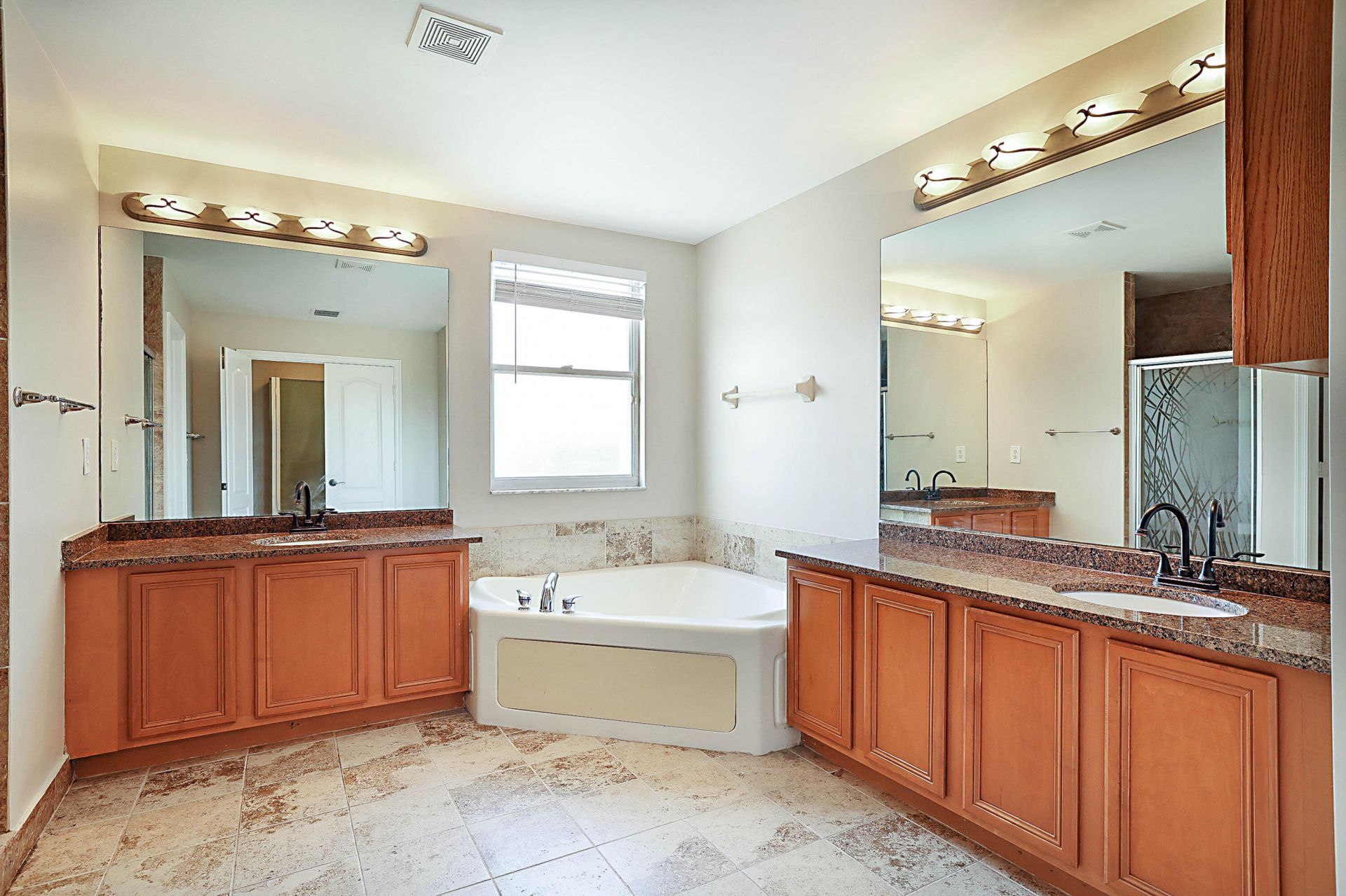 122 Kensington Way, Royal Palm Beach, FL 33414 Photo