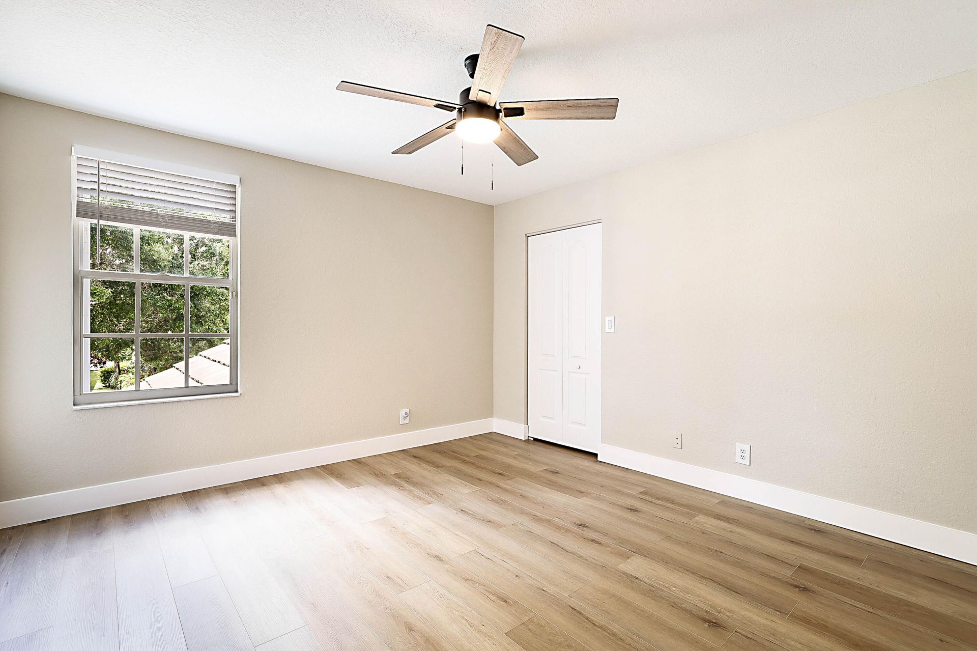 122 Kensington Way, Royal Palm Beach, FL 33414 Photo