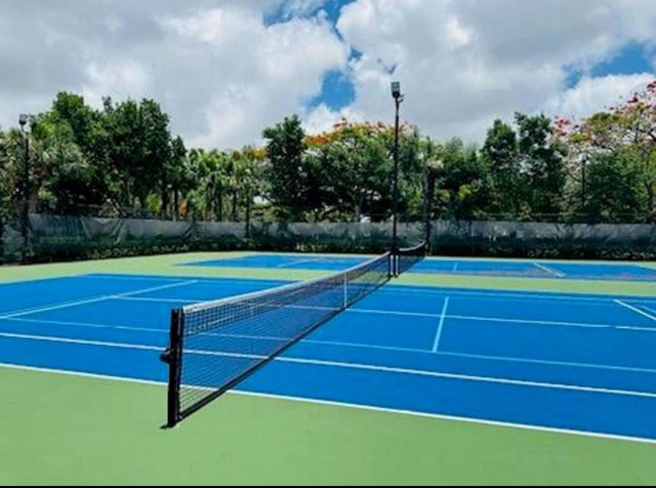 122 Kensington Way, Royal Palm Beach, FL 33414 Photo