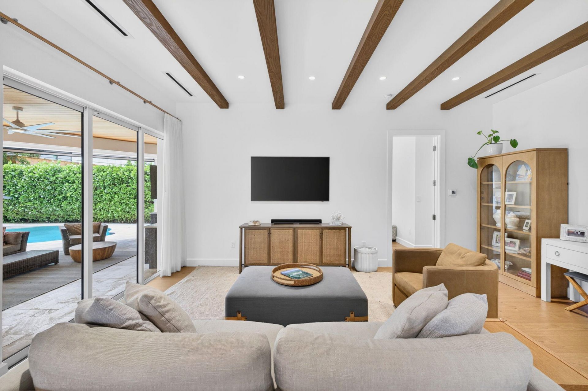 2517 NE 26th Avenue, Fort Lauderdale, FL 33305 Photo