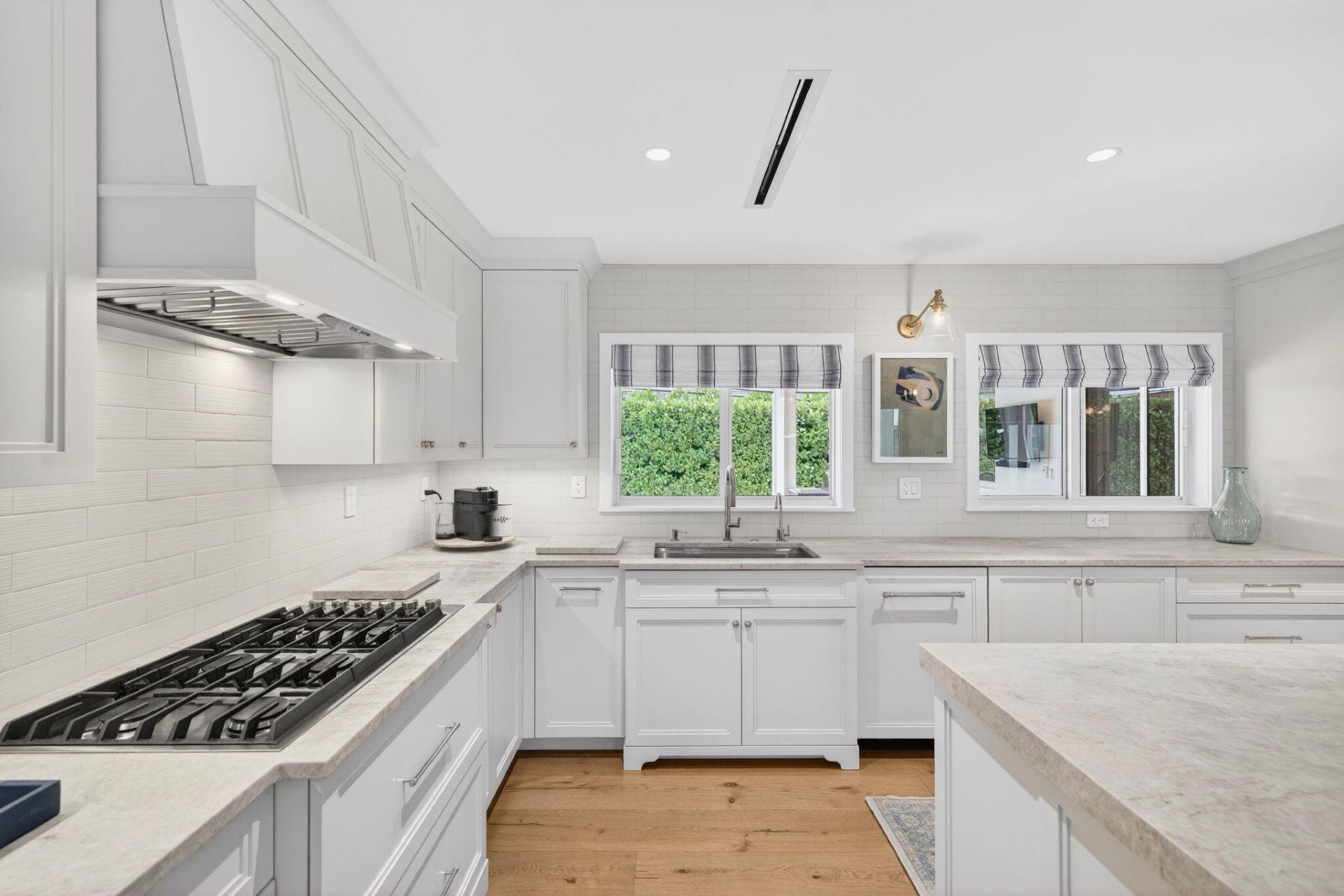 2517 NE 26th Avenue, Fort Lauderdale, FL 33305 Photo