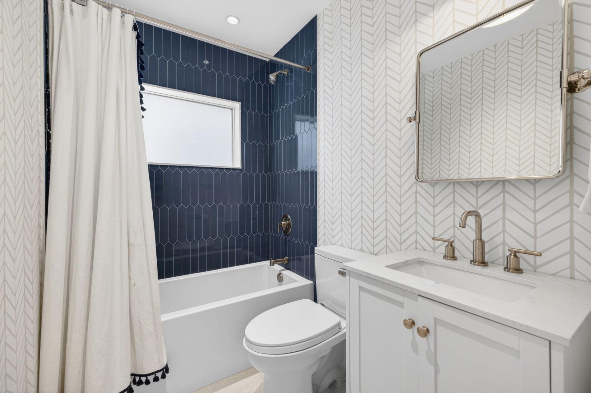 2517 NE 26th Avenue, Fort Lauderdale, FL 33305 Photo