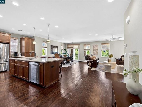 3273 Central Pkwy, Dublin, CA 94568