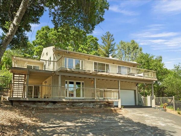 22213 Quinterno Court, Cupertino, CA 95014