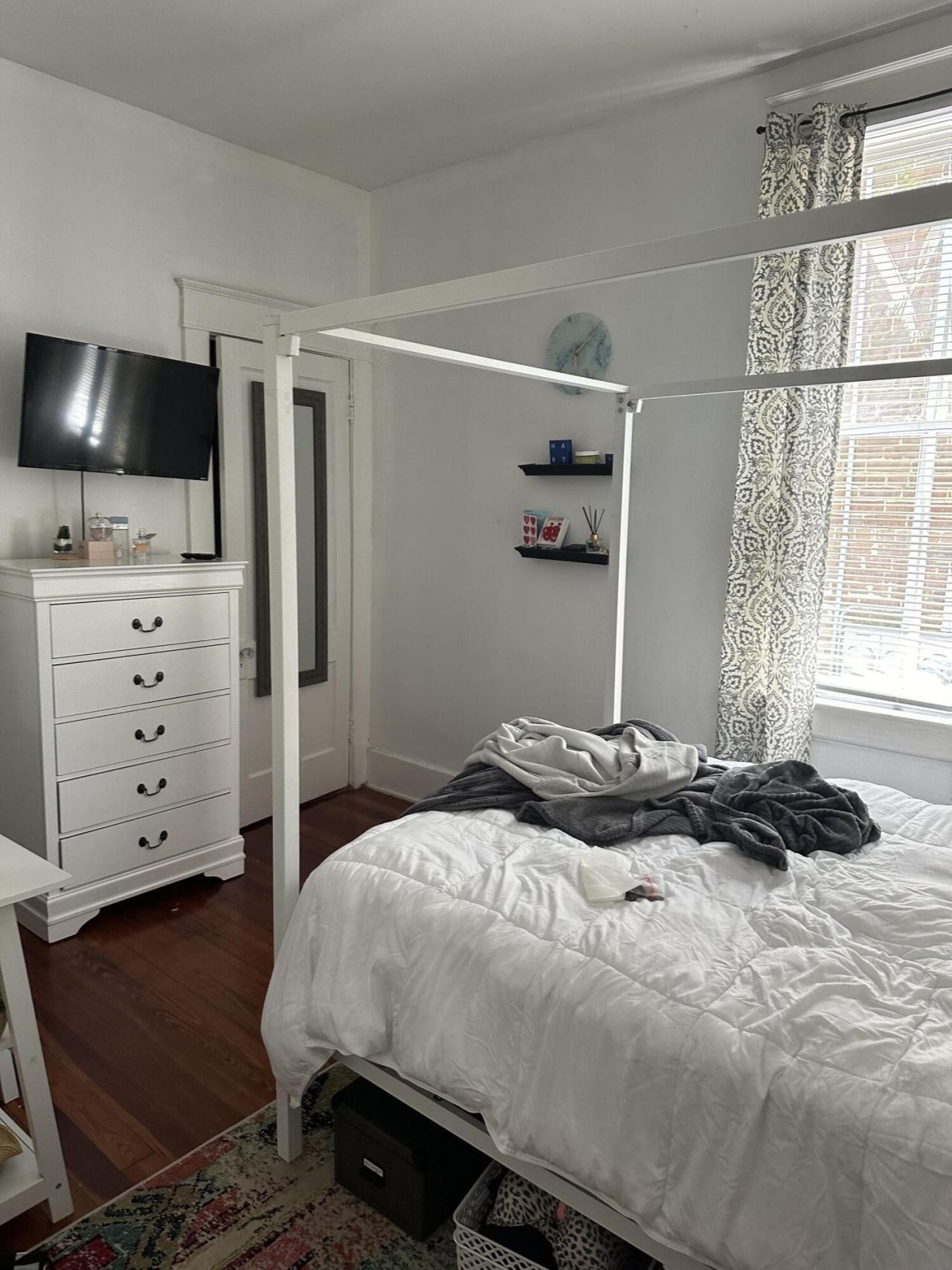 16 Elizabeth Street Photo 14