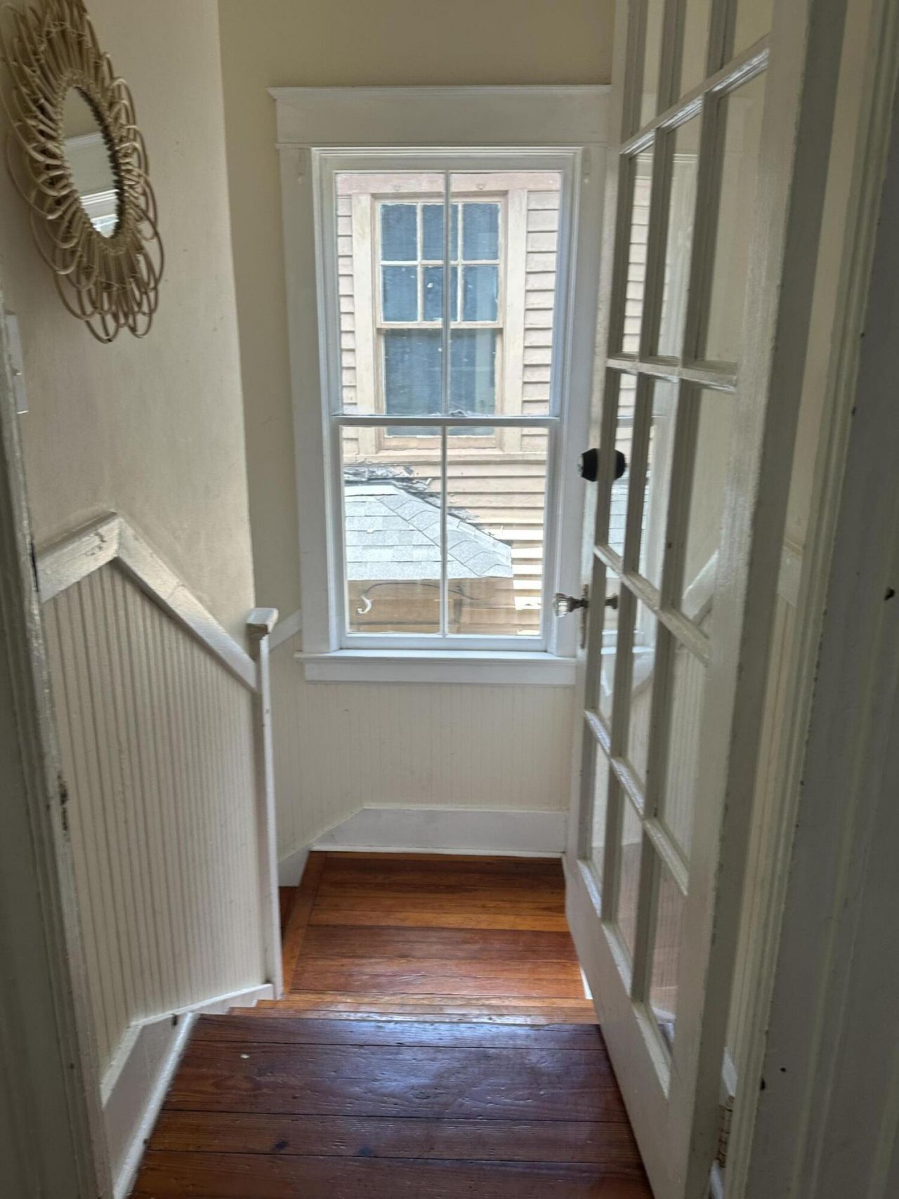 16 Elizabeth Street Photo 33