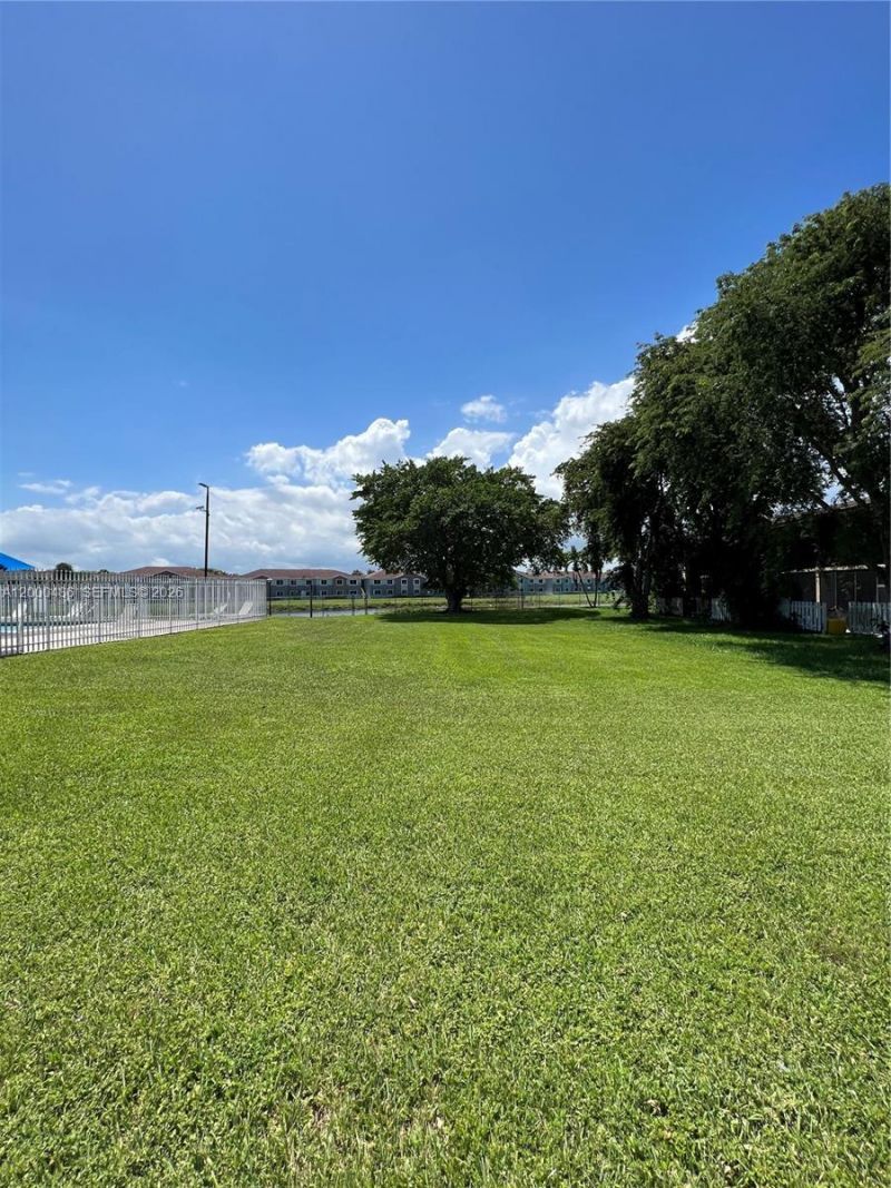 10370 SW 220th St, Unit 202, Cutler Bay, FL 33190 Photo