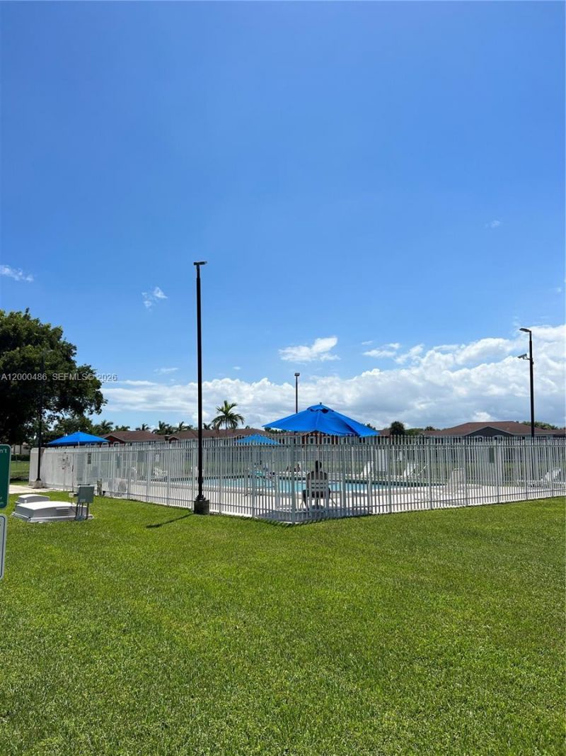 10370 SW 220th St, Unit 202, Cutler Bay, FL 33190 Photo