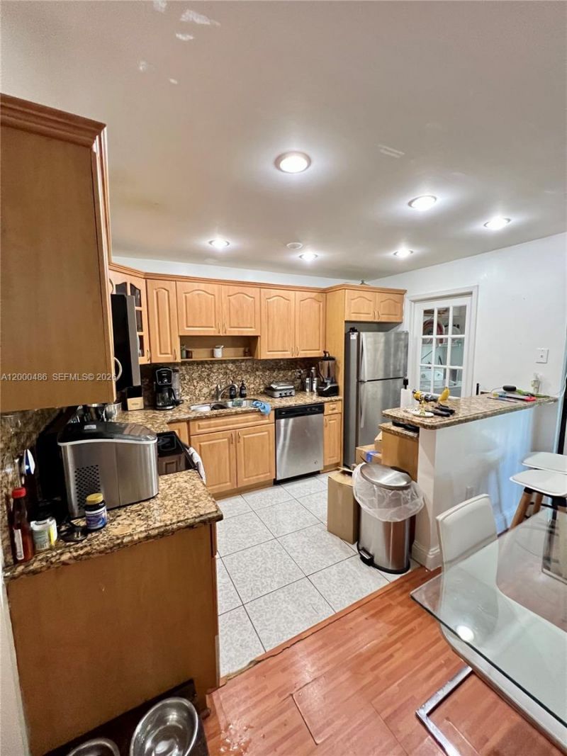 10370 SW 220th St, Unit 202, Cutler Bay, FL 33190 Photo