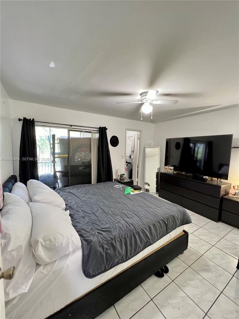 10370 SW 220th St, Unit 202, Cutler Bay, FL 33190 Photo