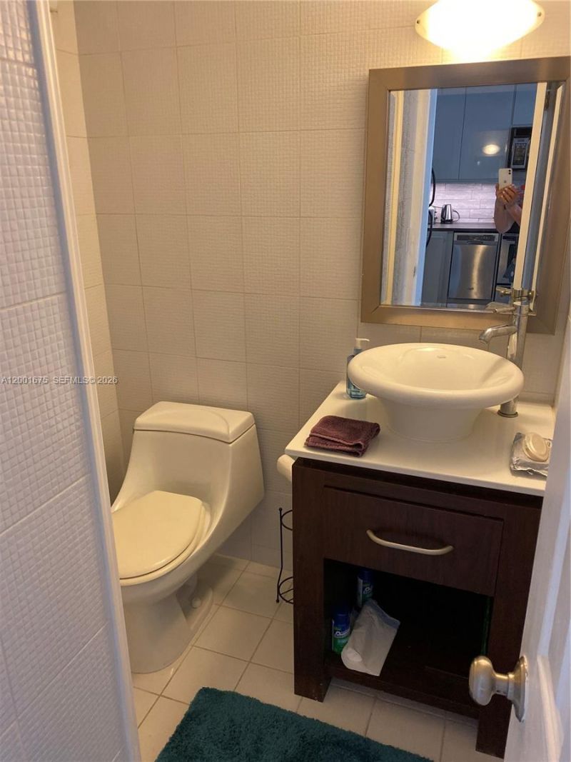 1345 Lincoln Rd, Unit 704, Miami Beach, FL 33139 Photo