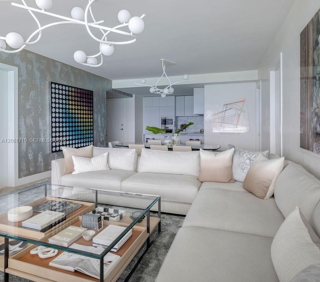 5775 Collins Ave, Unit 1102, Miami Beach, FL 33140 Main Photo