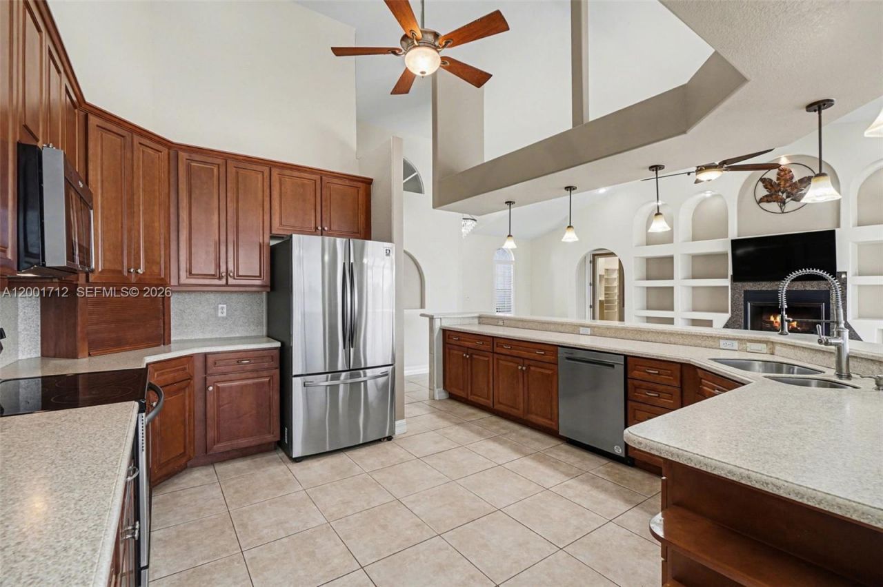 4214 Gulfstream Pkwy, Cape Coral, FL 33993 Photo
