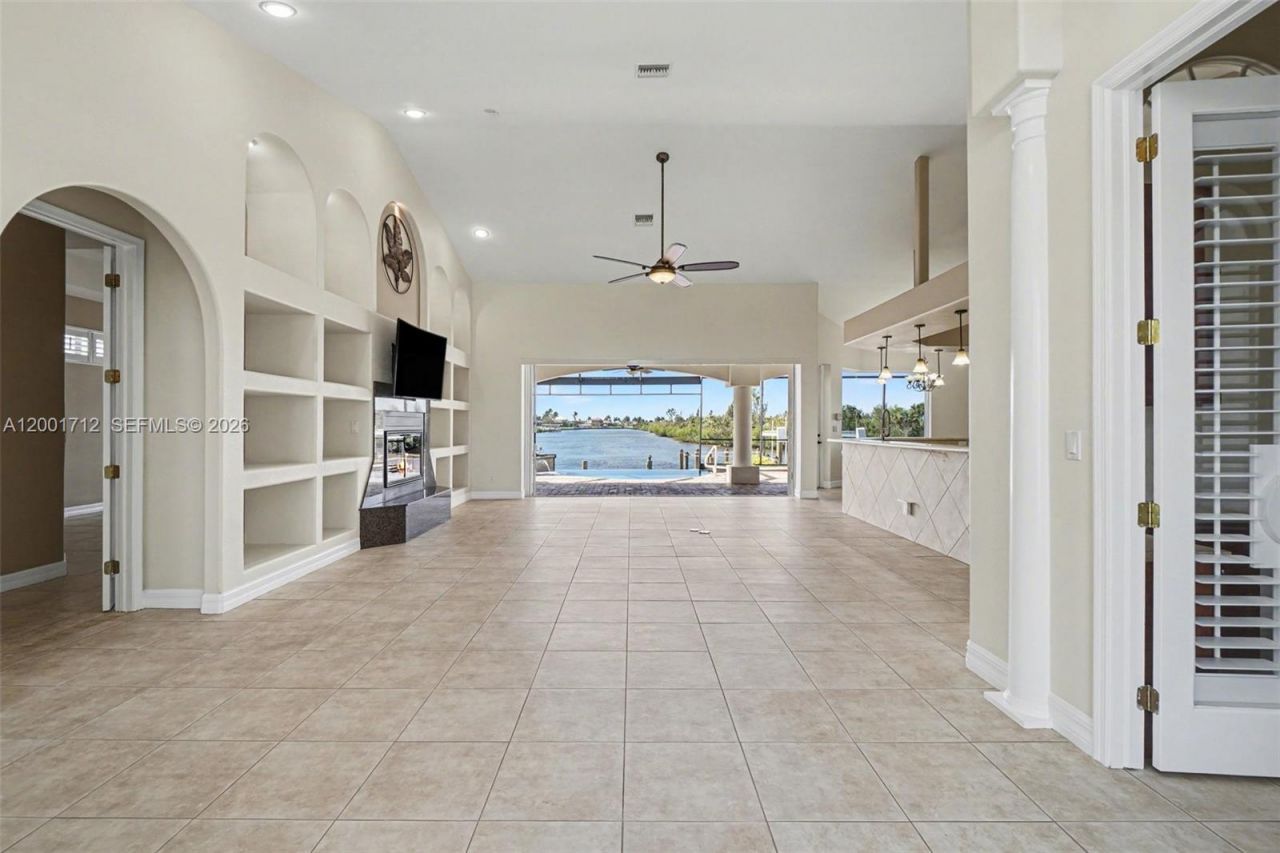 4214 Gulfstream Pkwy, Cape Coral, FL 33993 Photo