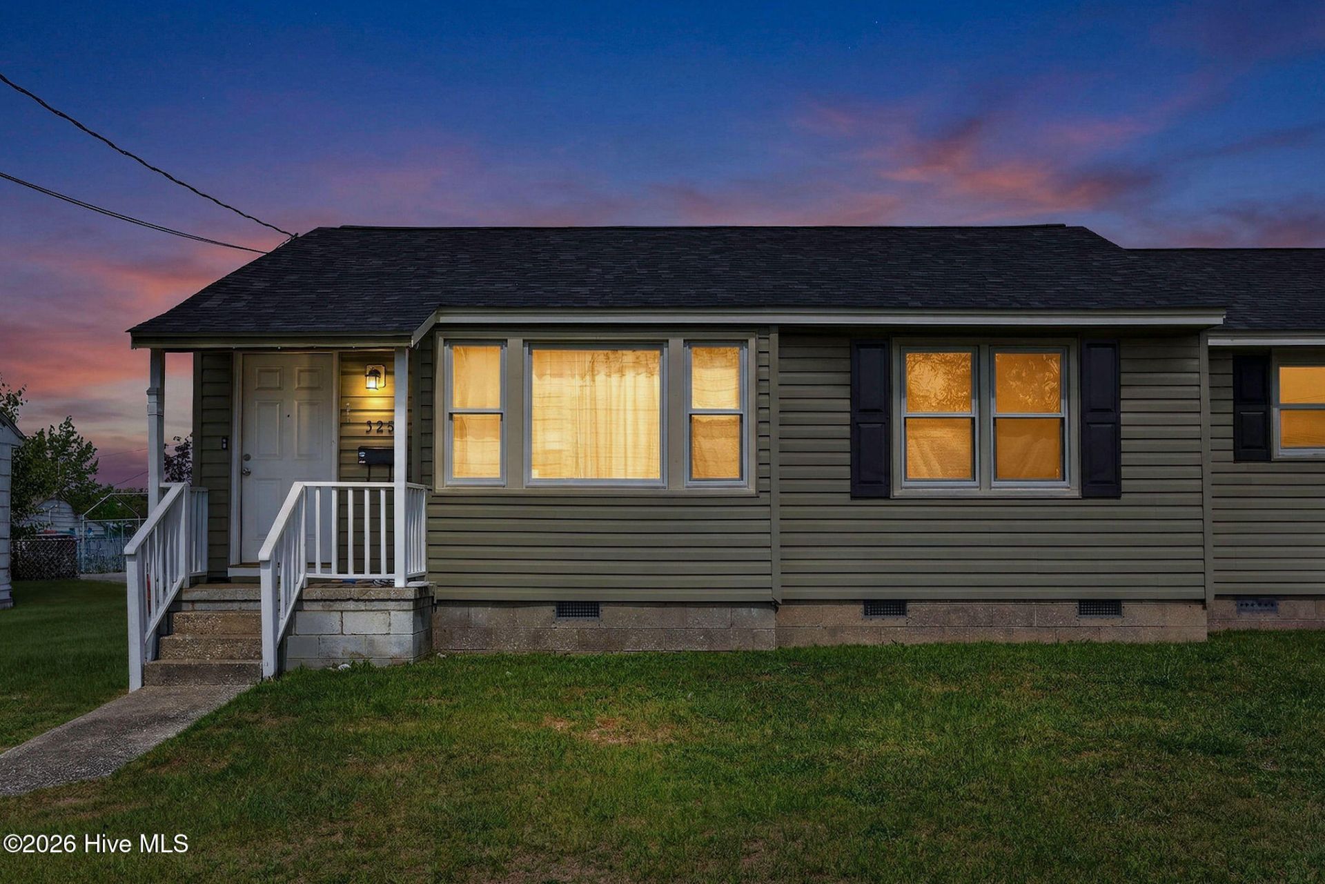 325-327 Starling Street, Jacksonville, NC 28540 Main Photo