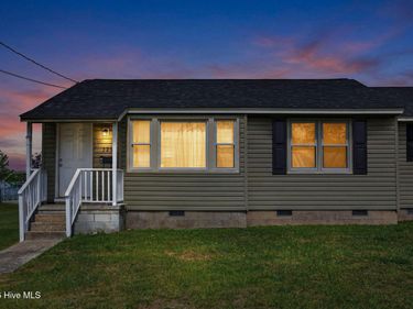 325-327 Starling Street, Jacksonville, NC 28540