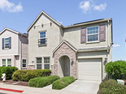 8167 Weeping Willow Ln, Sacramento, CA 95828 Photo