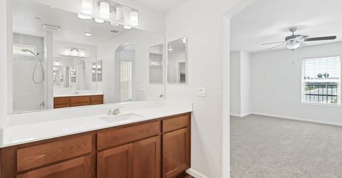 8167 Weeping Willow Ln, Sacramento, CA 95828 Photo