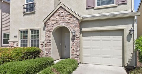 8167 Weeping Willow Ln, Sacramento, CA 95828 Photo