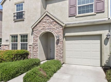 8167 Weeping Willow Ln, Sacramento, CA 95828 Photo