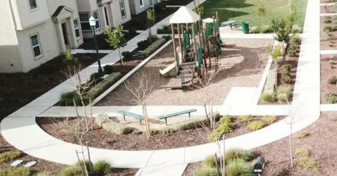 8167 Weeping Willow Ln, Sacramento, CA 95828 Photo