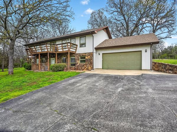 3369 E Foxtail Lane , Springfield, MO 65803