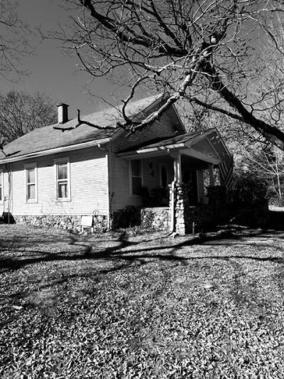 201 S School Street, Goodman, MO 64843 Main Photo
