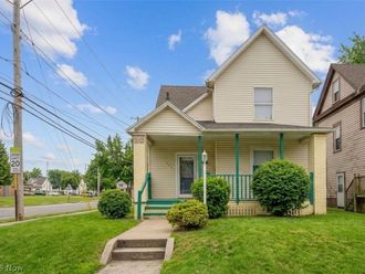 354 Clarendon Avenue NW Canton, OH 44708