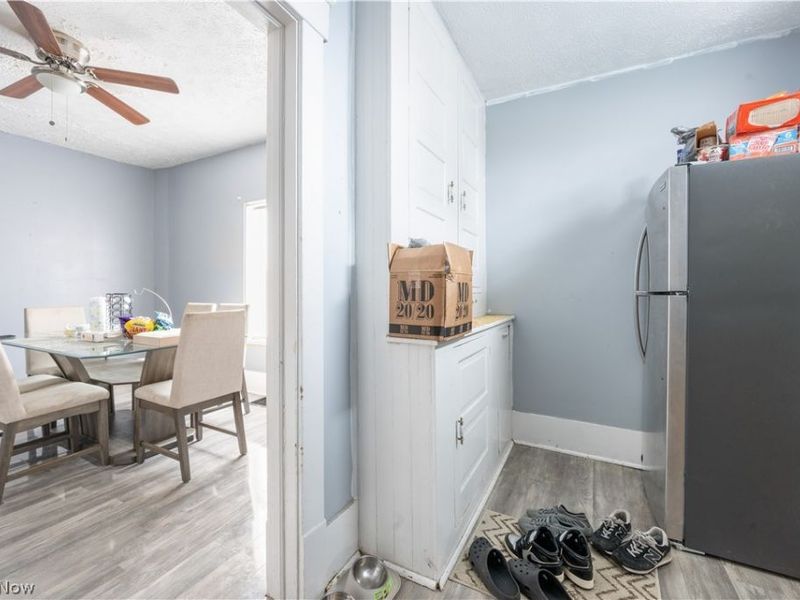 354 Clarendon Avenue NW, Canton, OH 44708 Photo 8