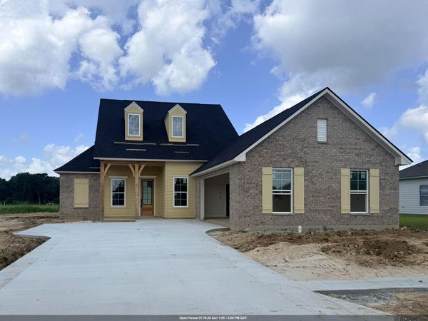 37273 Cattle Ave, Prairieville, LA 70769