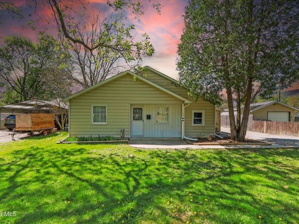 1123 Sawyer Road, Toledo, OH 43615