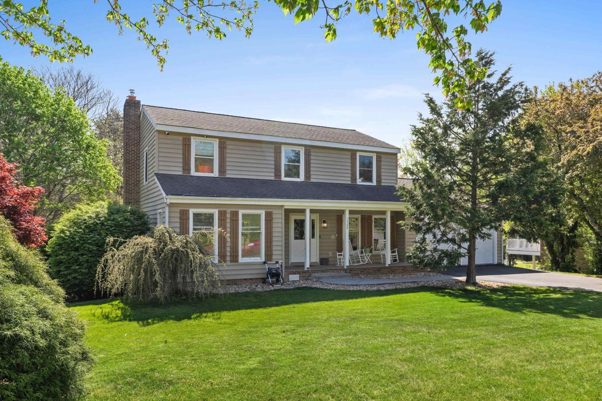 1368 BLUEWATER RD primary photo