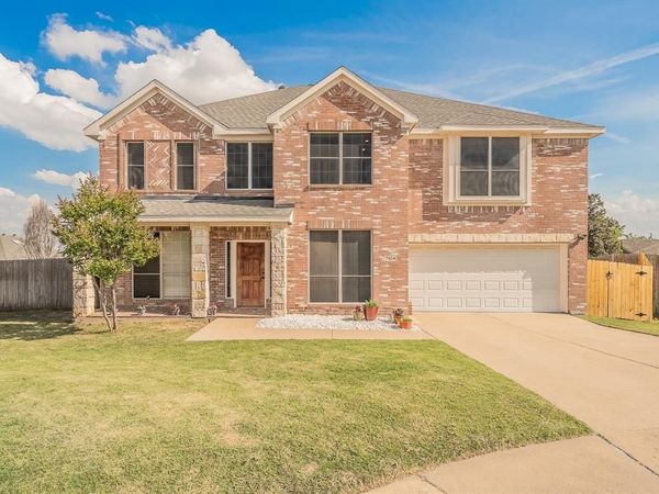 7924 Durgans Hill Court, Fort Worth, TX 76137