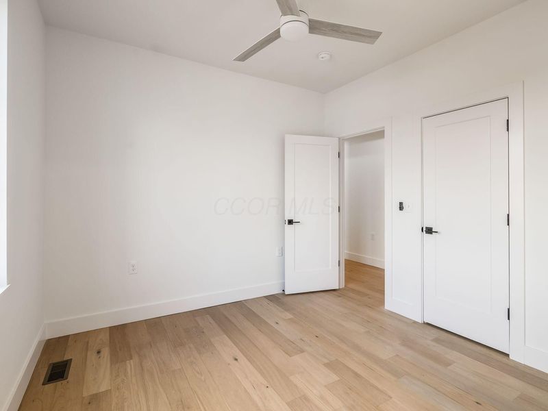 110 E Lafayette Street, Columbus, OH 43215 Photo 12