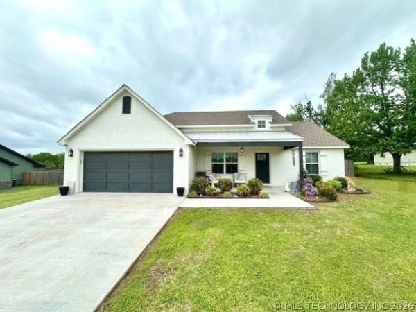 25067 S 519 Road, Park Hill, OK 74451