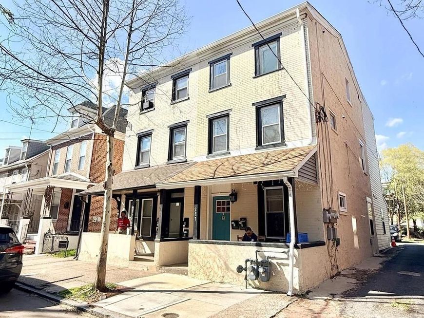 255 Beech Street, Pottstown, PA 19464 Main Photo